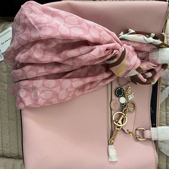 NWT- Coach Keith Haring 7 piece tote set- Firm! - Picture 5 of 16